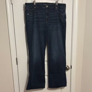 American Eagle Women's Favorite Boyfriend Jean